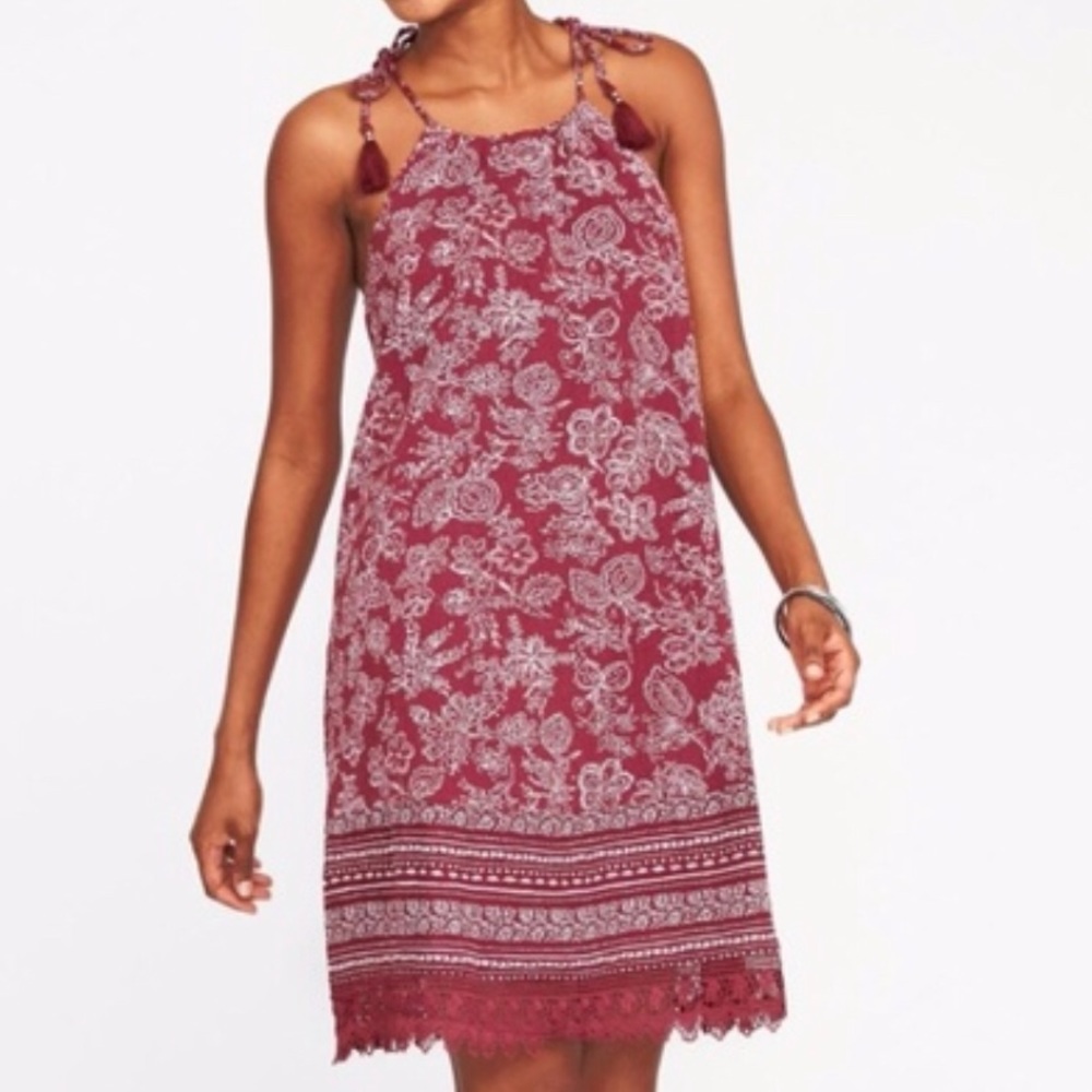 Old Navy High-Neck Tie-Neck Swing Dress in Garnet